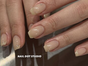 ベージュワンカラー