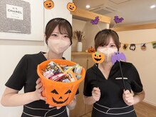 インベスト(INVEST)の雰囲気（10月はハロウィンなのでお菓子プレゼントしてます(^^)♪）