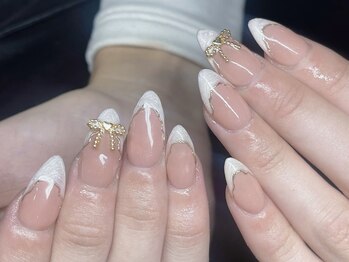 ネイルズバー 新宿店(Nails Bar)/ エレガントフレンチネイル