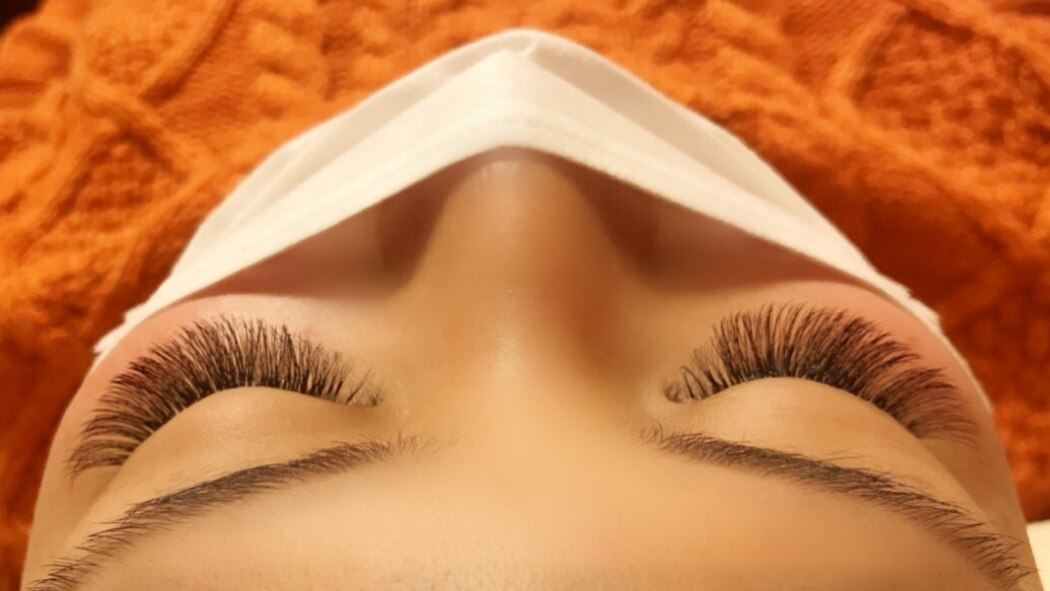 折りたたみベッド エステベッド 高さ調節可能 【美品】 LASHE 折りたたみベッド エステベッド 高さ調節可能 【美品】 LASHE