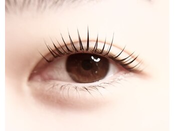 ルアナ(Ruana)/まつげパーマ　¥6,000