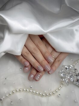 ビビ(ViVi)/シアーグレーネイル