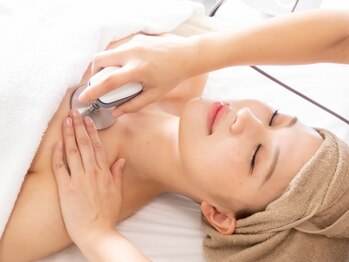 ワンエストサロン(One est.salon)の写真/【あなたのお悩みに寄り添うエステサロン】心身ともにリフレッシュできる特別な時間をお過ごしください。