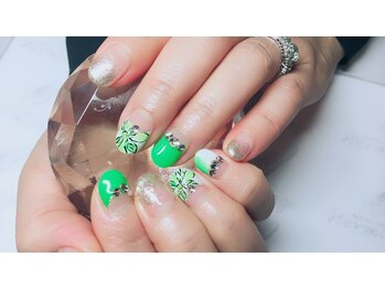 ネイルケアサロンエルミタージュ/2019 夏 ネイル♪