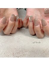 ネイルバーズ(nail birds)/極みグレージュ