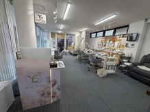 清潔感ある落ち着いた空間でリラックス.