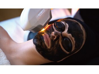 グリン(grin)/ハイブリッドフェイシャル（2）