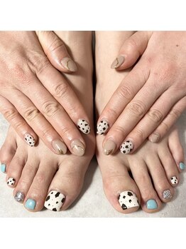 アイミーモア 国立店(aimer more)/お揃い☆ダルメシアン柄ネイル