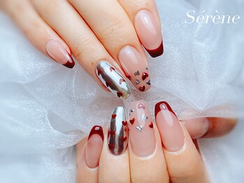 セレーヌ(Serene)の写真/大切な日のネイルはSerene【セレーヌ】にお任せください！ブライダルネイルも豊富♪丁寧なケアでモチも抜群