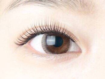 ヴェルニ(Vernis ATTRAIT BEAUTY PROFESSIONAL)の写真/目元を華やかに変身!韓国発のパリジェンヌラッシュリフトで、目元の印象を明るくします☆キッズスペース有