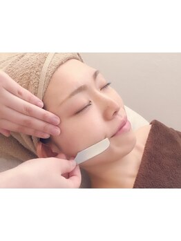 ホウレイ線・たるみ改善！予防ケア