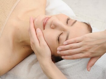 レディース ビホウ(BIHOU)/フェイシャルで一気に小顔に♪