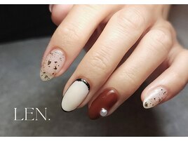 冬のアクセントネイル