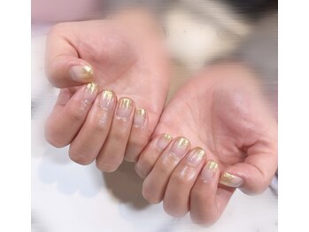ネイルアンドまつ毛エクステ ルーナ イオン多摩平の森店/きらきらゴールド☆