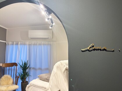 エナ(enna.)の写真