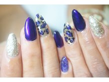 サロン デ ミランダ(Salon de Miranda)/