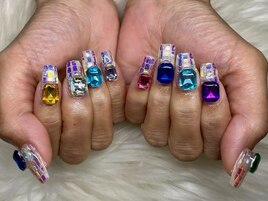 宝石ネイル/大粒ビジュー/派手