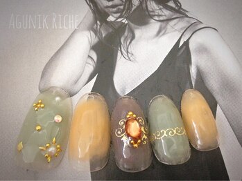 アグニークリッシェ(Agunik Riche)/【エスニックネイル】