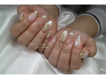 ネイルサロン R/スタイリングコース