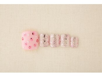 エムスラッシュネイル 本牧店(M SLASH)/ホロフラワーネイル