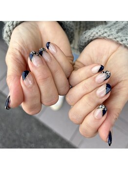 トータルサロン 白べぇーっ プラス/和柄お花ネイル♪