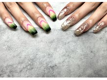 ケーエヌ(KN)/チグハグネイル