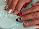 Furugi nails.