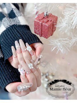 マミーフルール(Mamie fleur)/クリスマスネイル