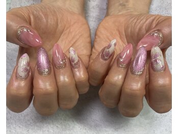 ネイルサロン ビューティーマジック 川口店の写真/1本から長さ出し対応◎スカルプ又はハードジェルが選べる長さ出し！深爪やそり爪などのお悩みも即解決♪