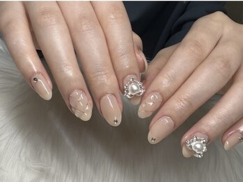 オーロラ アメ村店(AURORA)/綺麗目デザイン