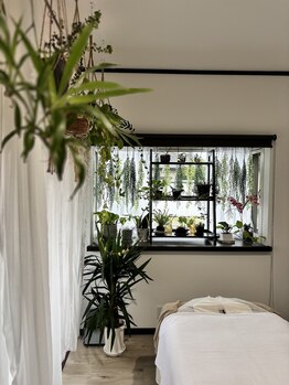 ブルーム(B.LOOM)/高崎市/リンパマッサージ