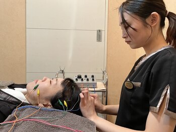 治楽院よう/オプション電気美容鍼♪