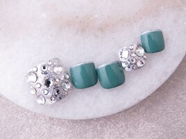 aura foot design ［赤羽］