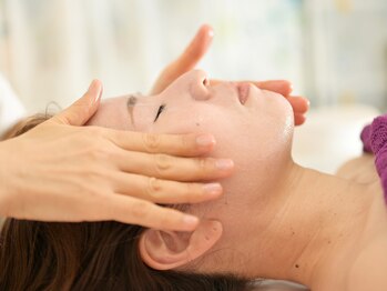 エラフリー/7. リンクルリフトマッサージ