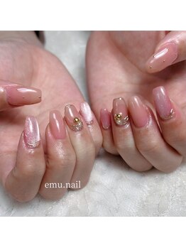 エムネイル(emu.nail)/アート多めコース