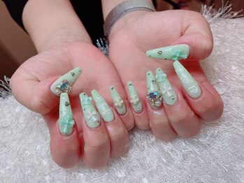 レアネイル 新宿(le'a nail)/ゴージャスネイル