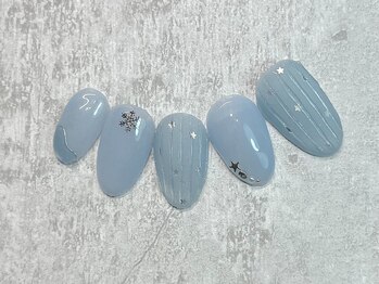 カシータ(casita)/冬のキラキラバカラ風ネイル