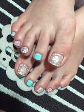 ネイルアンドアイラッシュ ビー 高宮店(Nail&Eyelash Bee)/FOOTネイル・;オフ無料