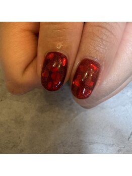 アール(R)/バレンタインネイル