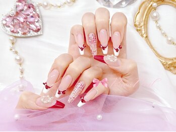 ワンホンネイル 新宿(Rumi Nail)の写真/《流行の人気デザインに対応した長さ出しを楽しめる★》パーツ付け放題も対応可能◎理想のデザインが叶う！