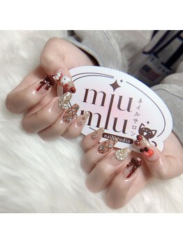 ミュウミュウ(miumiu)/冬限定ネイル特集