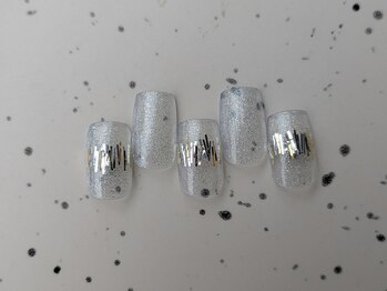 マーニ(maani)/定額ミニマルデザインセレクト