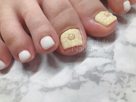 ワンカラー＋ぷっくりフラワー