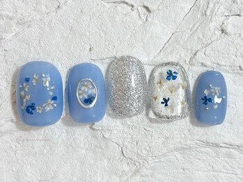 ネイルメゾン 渋谷店(NAIL MAISON)/ブルー押し花シルバーラメ￥9000