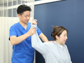 こうぞう整体院の写真/申し訳ありません。揉むだけ、伸ばすだけ、押すだけでは足りません!深層部に全ての手技を行うことが必須★