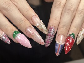 ３Dいちごネイル