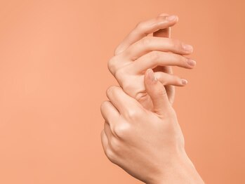 エイム 下北沢(aim)の写真/ネイルケアが得意なサロンで指先を美しく！フットケアも整う至福の時間を♪