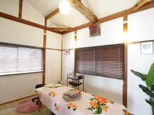 ラハレ (La Hale)/内観