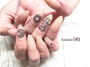 Tattoo Design Pg ネイルサロン スカイ 浦和 Sky のフォトギャラリー ホットペッパービューティー