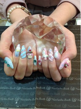 エスフィーネイルサロン ブリーユ(Esfy nailsalon Brille)/ゆめかわネイル
